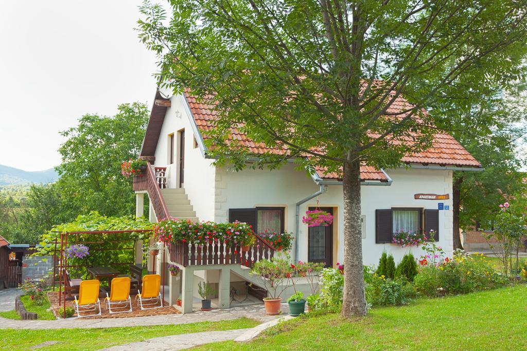 Apartment Ines Smoljanac Kültér fotó